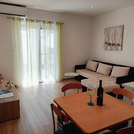 Anita Apartmán *